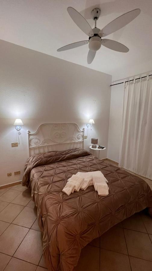 Casa Sabry Lägenhet Olbia Exteriör bild