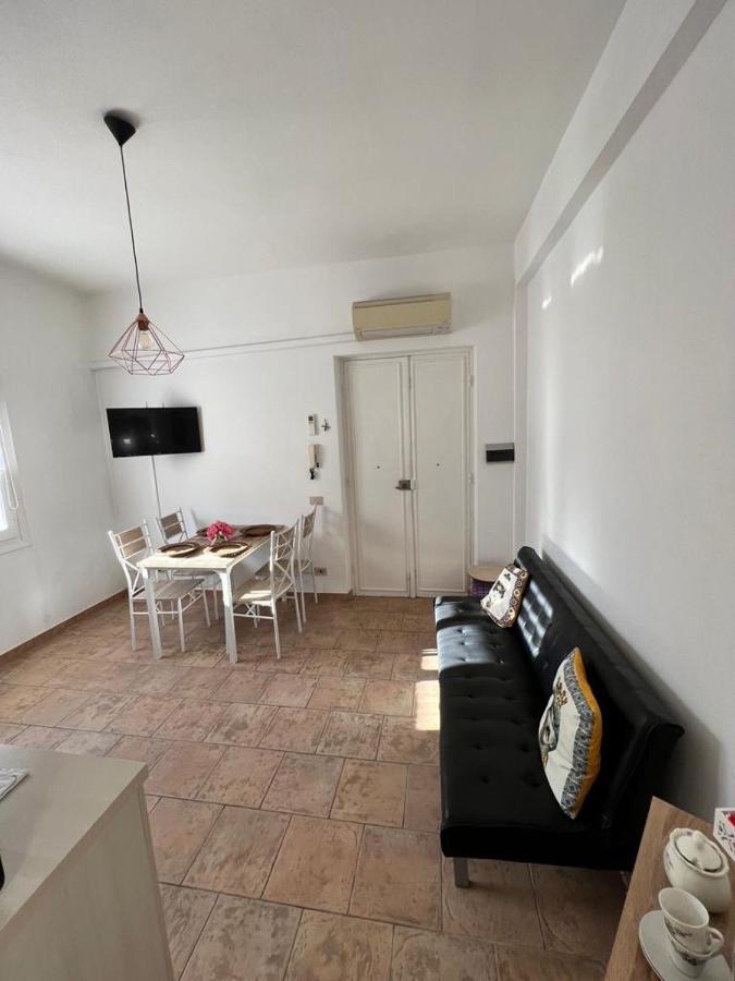 Casa Sabry Lägenhet Olbia Exteriör bild